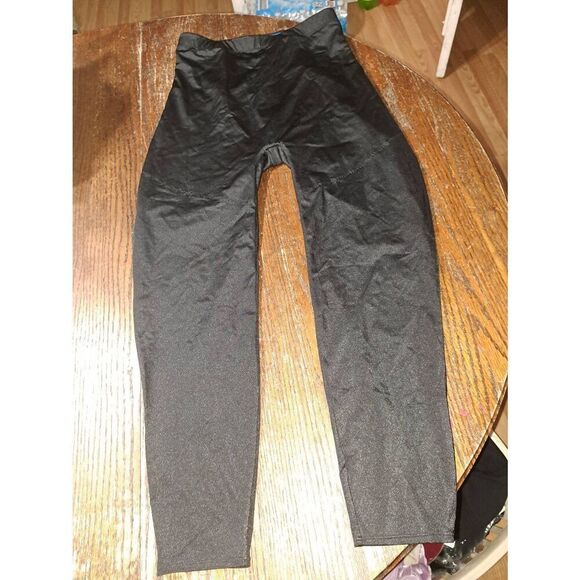 New XL Fabletics Yitty Black Headliner Shaping High Waist Leggings Shapewear - Picture 9 of 10